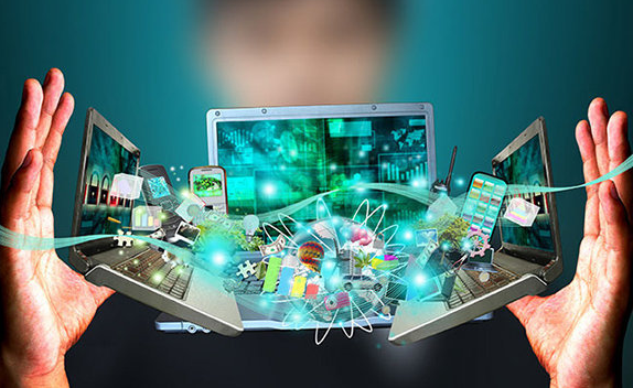 Bạn đã biết phân biệt: Truyền thông đa phương tiện và Thiết kế đồ họa?